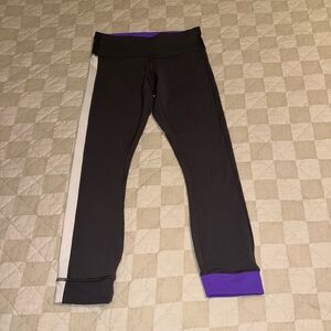 Lululemon cropped leggings